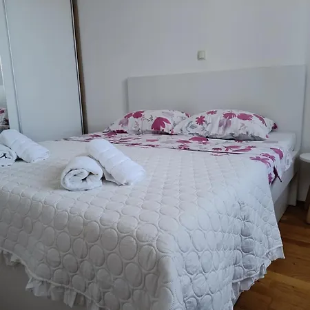 Veske Apartament Makarska